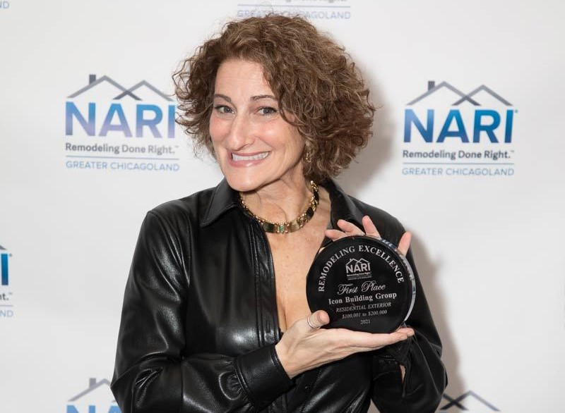 Icon-Jenny-Rice-with-Residential-Exterior-trophy- - Copy
